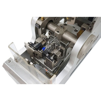 0,5-0,7Mpa Półautomatyczna maszyna do zaciskania drutu do uszczelek z drutu gumowego Wkładanie ładowania